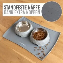 KaraLuna Napfunterlage Aus Silikon 60x40 Cm Geschwungen Grau -Zoofachgeschäft 74314f3a9fc029b1dfa7b659f7c33057e9305462 1407473 de DE f1f0963f7907963ff6980439d56b8abbc8e6715eIynpAw