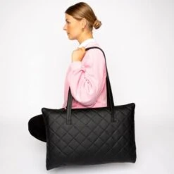 Freudentier Faltbare Hundematte Für Unterwegs S-M -Zoofachgeschäft efddf738689c0506cdda5ea723630541d5d4ad8e 1445215 de DE 88a2b27d760da648b7a5995f69e3cd880b3013ed