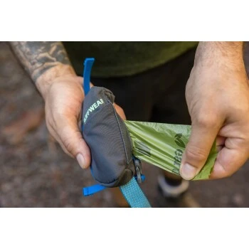 Ruffwear Stash Bag Mini™ Kotbeutelspender 5 Ruffwear Stash Bag Mini™ Kotbeutelspender – Bild 5